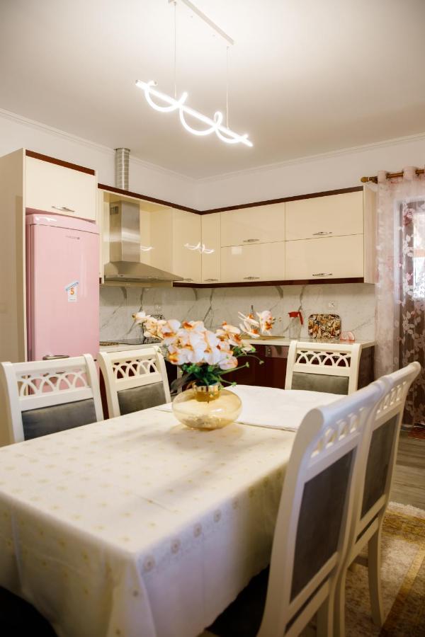 The Luxe Apartments Gjirokastër المظهر الخارجي الصورة