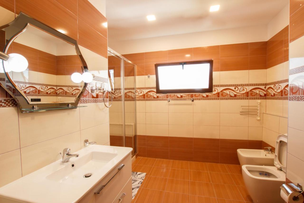 The Luxe Apartments Gjirokastër المظهر الخارجي الصورة