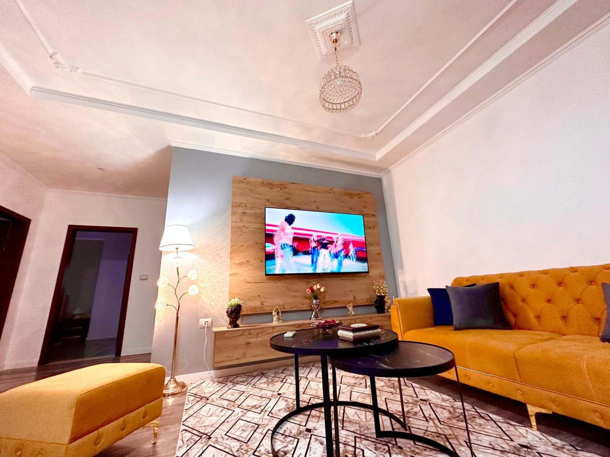 The Luxe Apartments Gjirokastër المظهر الخارجي الصورة